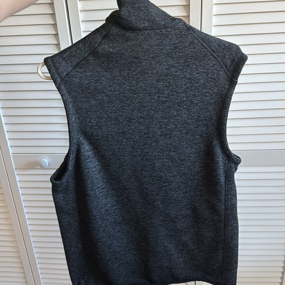 Dark gray warm comfortable vest - Picture 2 of 6